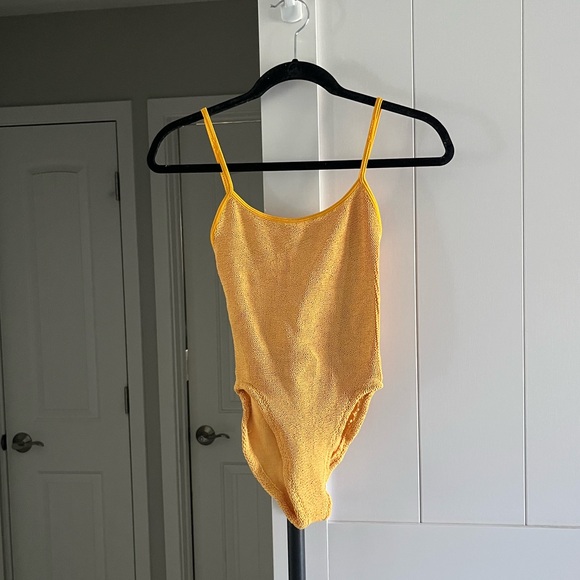 Hunza G London One Piece Swimsuit - Picture 1 of 5
